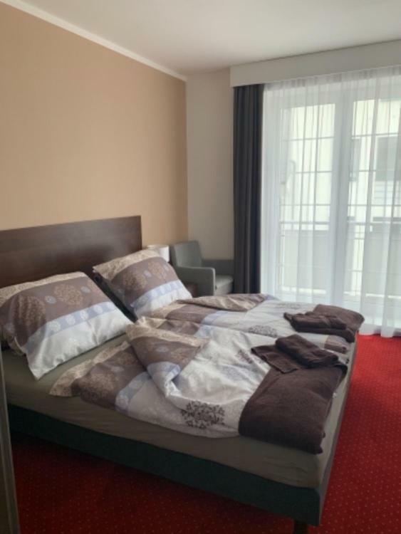 Wellness Hotel Harmonie Trebon Bagian luar foto