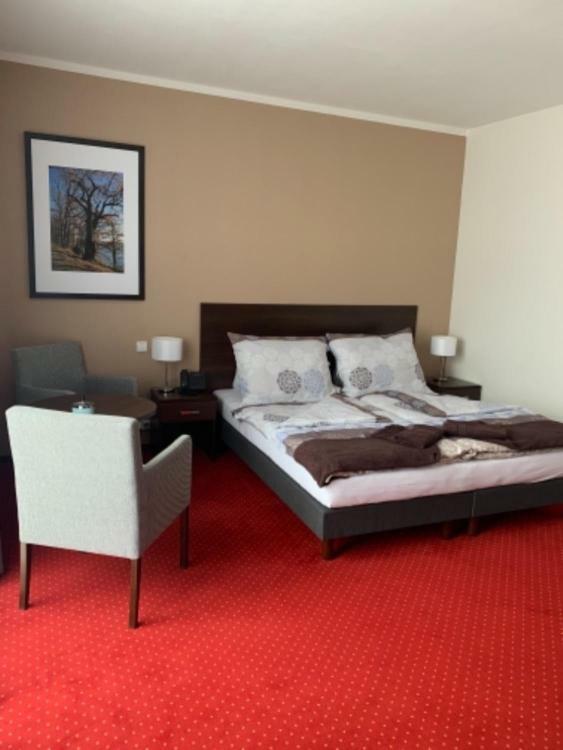 Wellness Hotel Harmonie Trebon Bagian luar foto